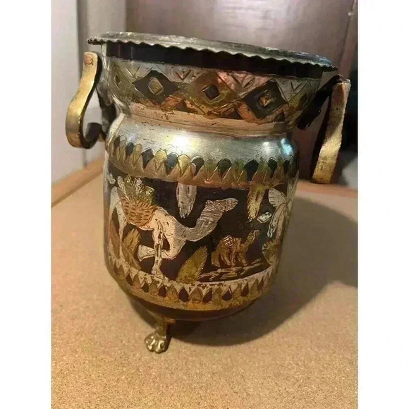 Vintage Rare Hand Crafted Tunisian Copper Brass Camel Ice Bucket - Picture 3 of 8